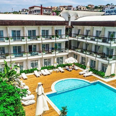 Otel Yeni Çeşme Exterior foto