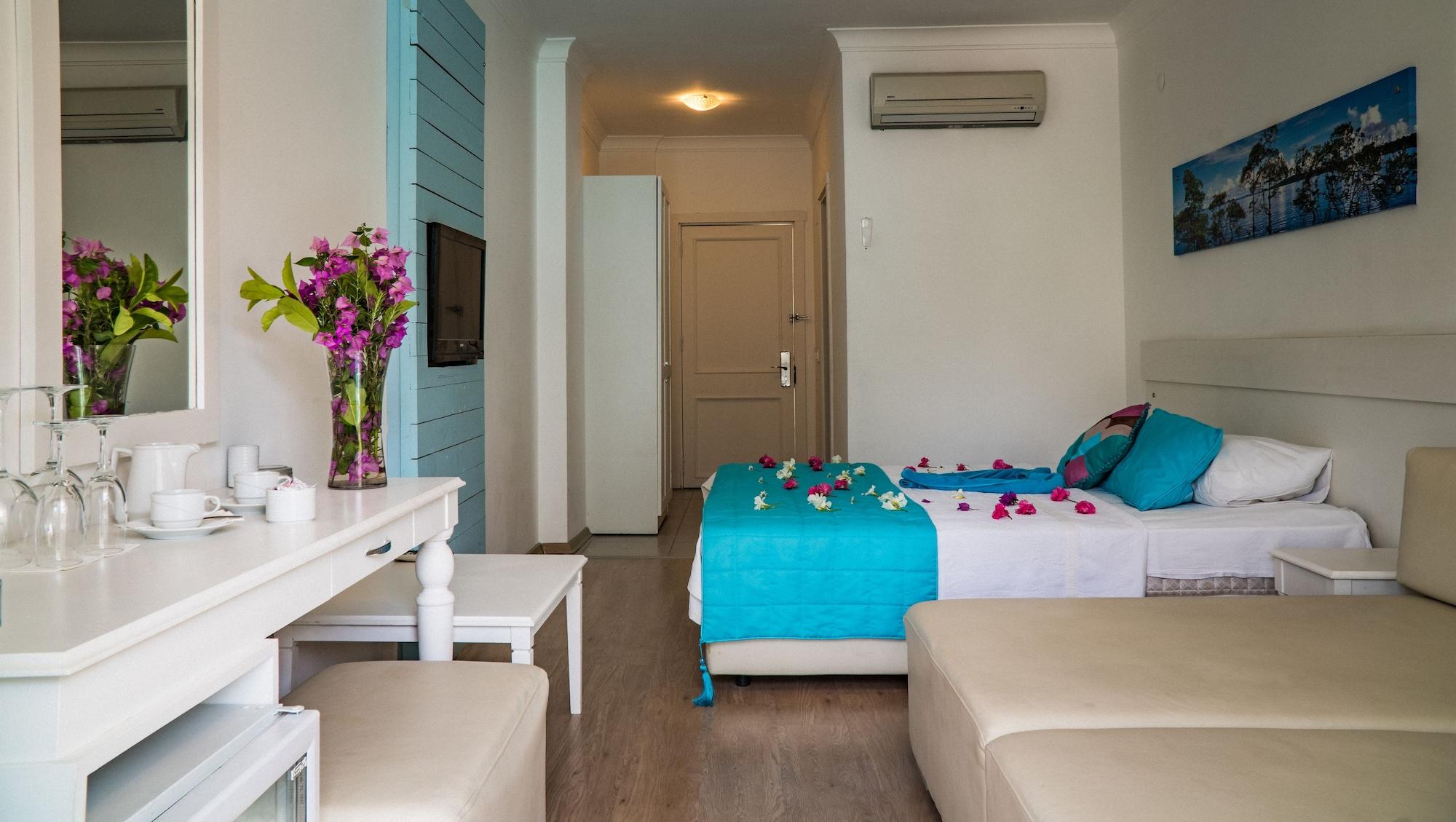 Otel Yeni Çeşme Exterior foto