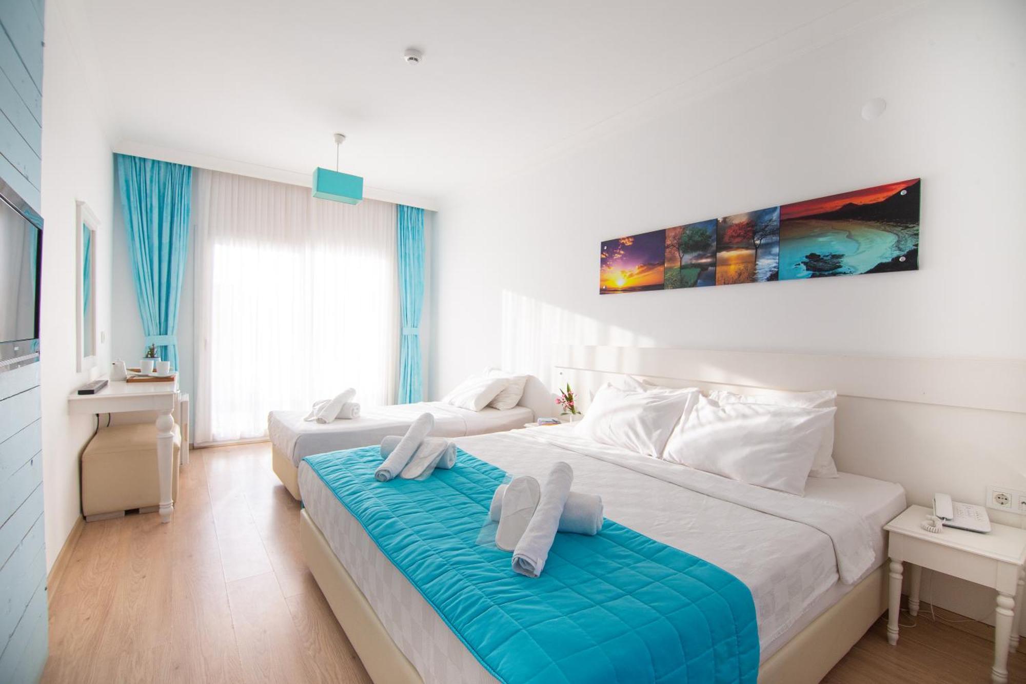Otel Yeni Çeşme Exterior foto