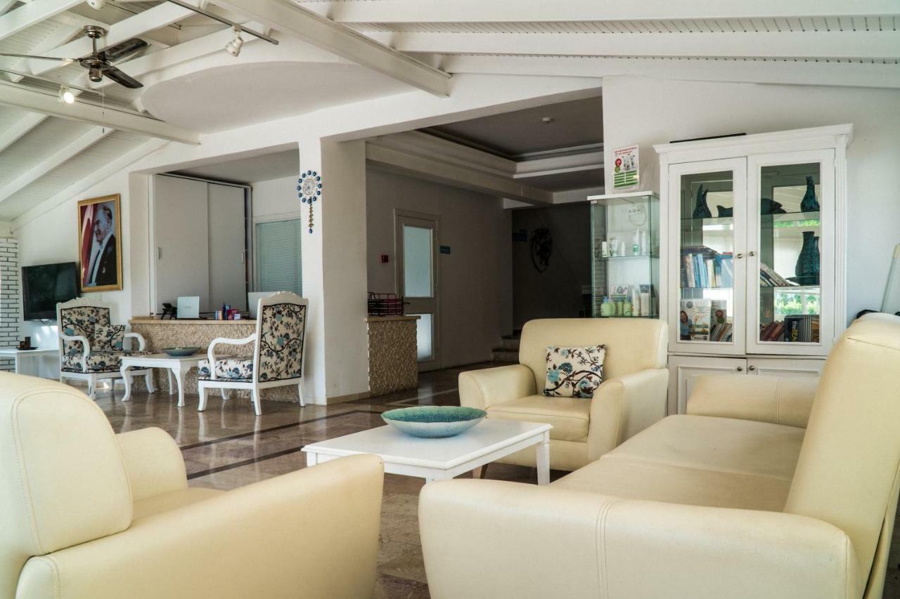 Otel Yeni Çeşme Exterior foto